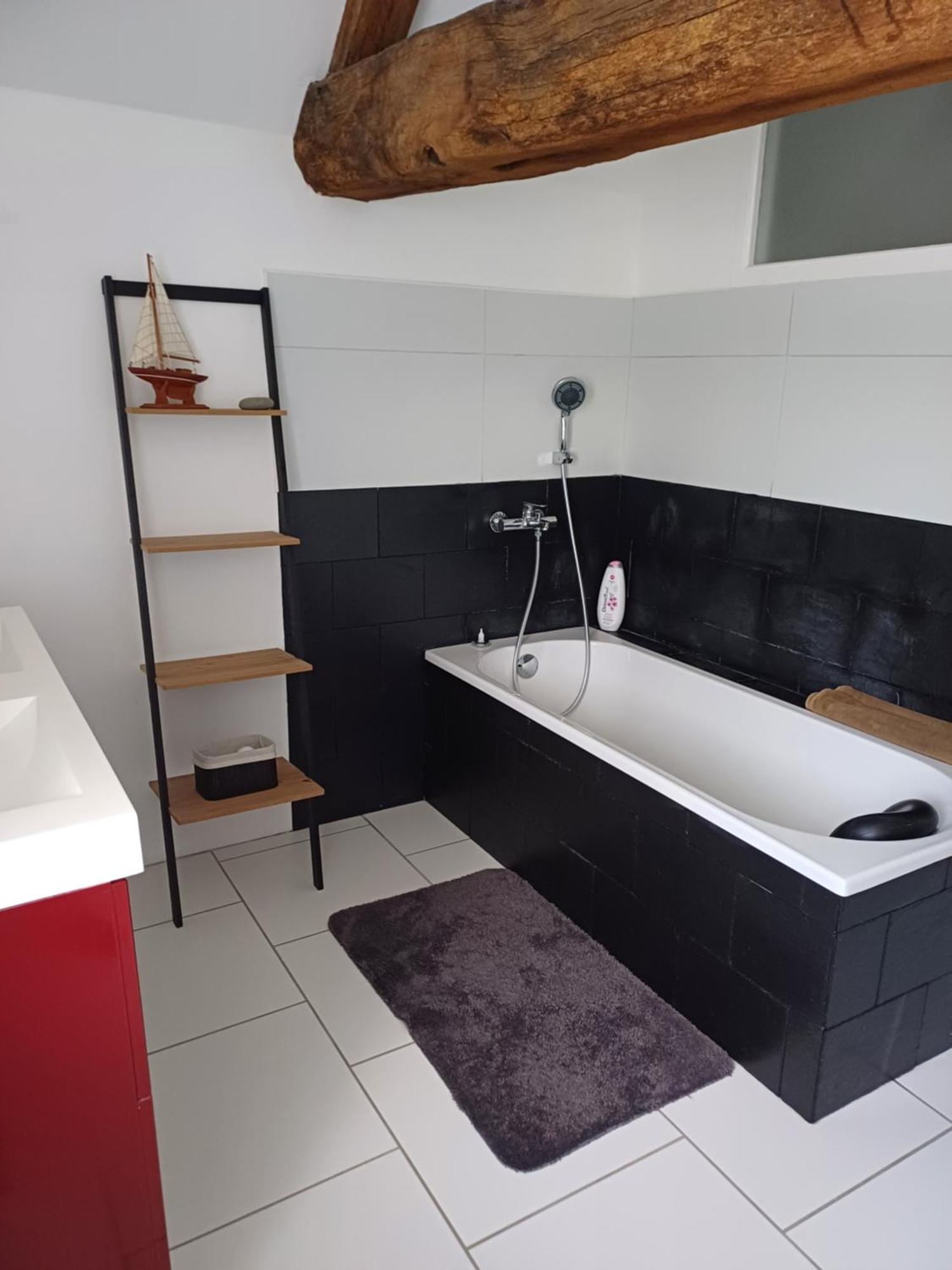 La Grange Des Roisnes Bed & Breakfast Longué Екстериор снимка